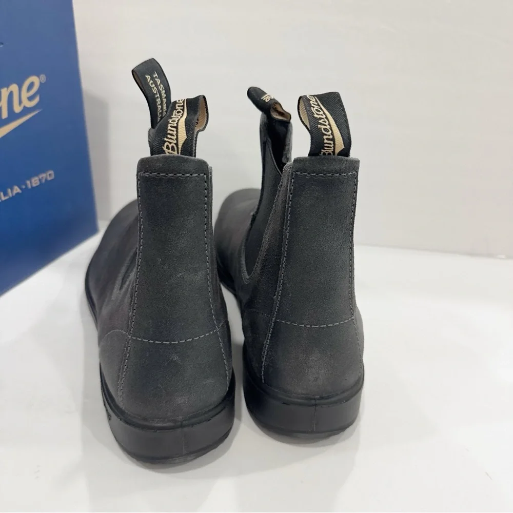 Blundstone 1910 Suede Leather Men’s Chelsea Ankle Boots